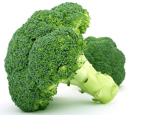 Which is better broccoli or cauliflower?