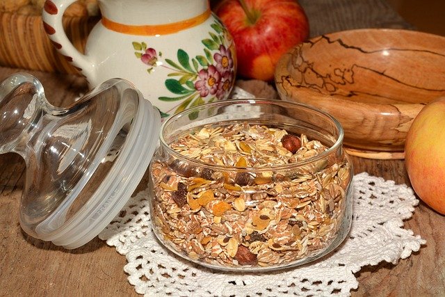 Oatmeal: benefits and how to use it in the kitchen but not only